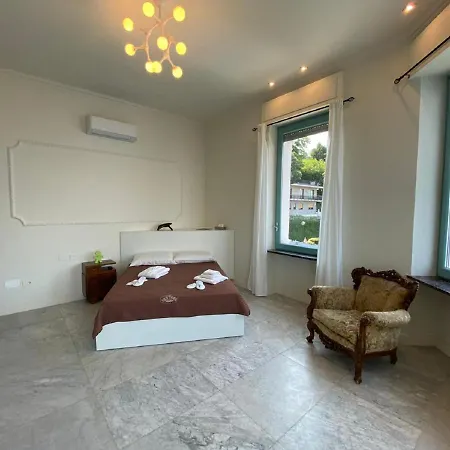 Luxury Olga Con Dependance In Stresa Βίλα Μπαβένο