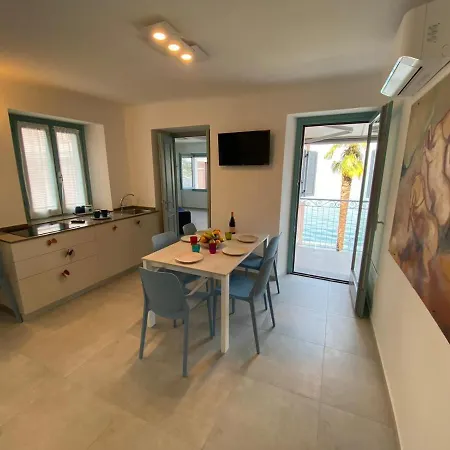 Luxury Olga Con Dependance In Stresa Βίλα